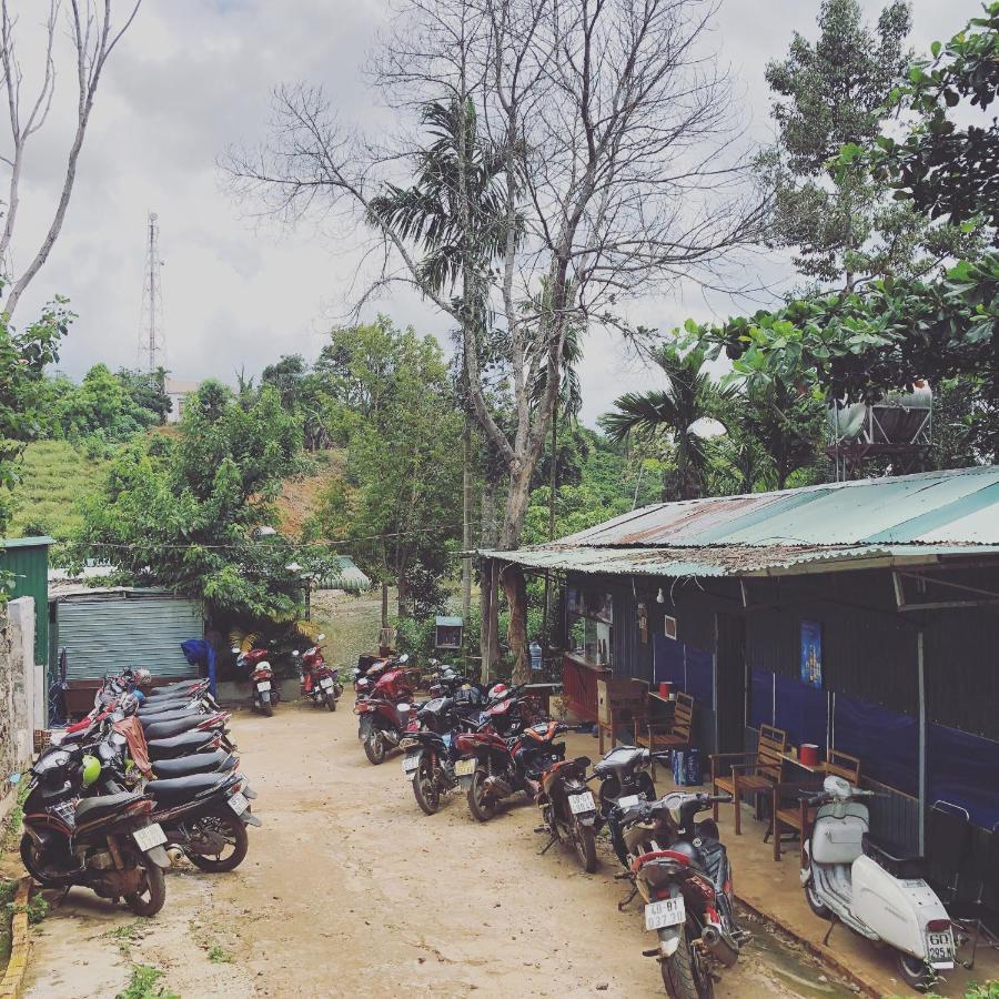 Homestay Bien Rung Gia Nghĩa Zewnętrze zdjęcie